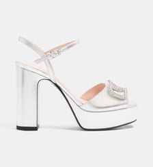Sandale en cuir imprimé signature Valentino Garavani