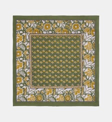 Foulard carré Aby motif floral en coton bio Galeries Lafayette