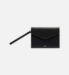Pochette rabat M avec dragonne amovible en cuir signature Lancel
