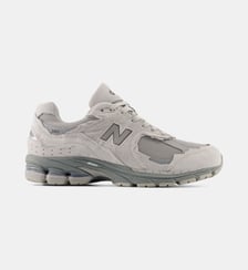 Baskets basses 2002 en daim et mesh New Balance