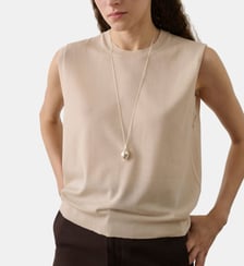 Pull Fergie sans manches en laine Soeur