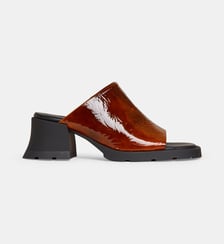Mules à talons Ini en cuir verni Miista