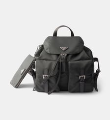 Sac à dos moyen signature détails en cuir Prada