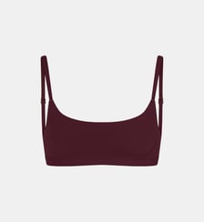 Brassière Fits Everybody Skims