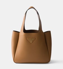 Petit cabas en cuir signature Prada