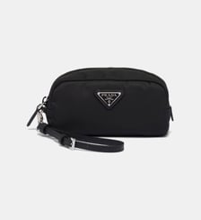 Mini pochette en Re-Nylon signature Prada