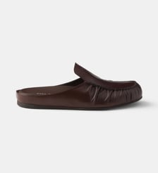 Mules en cuir signature Prada