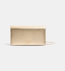 Mini sac pochette Signature en cuir Valentino Garavani