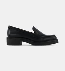 Mocassins Loafers Celia Lite cuir Stuart Weitzman