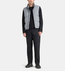 Doudoune droite zippée sans manches  Stone Island
