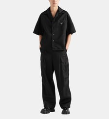 Chemise à manches courtes en Re-Nylon Prada
