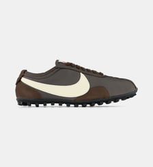 Baskets basses Moon  Nike