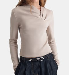 Top asymétrique Mala Iro