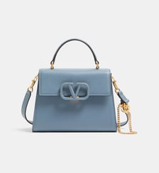 Sac à main Vsling en cuir grainé Valentino Garavani