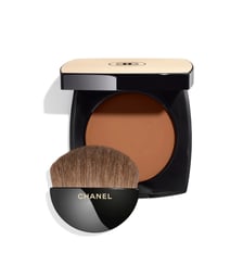 CRÉATION EXCLUSIVE<br/>POUDRE BELLE MINE ILLUMINATRICE CHANEL