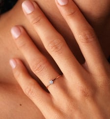 Bague en or rose et diamants Ginette Ny