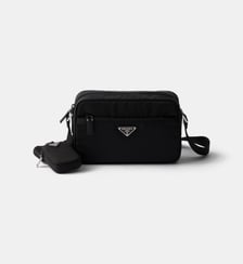 Sac pochette en Re-Nylon Prada