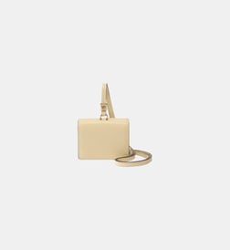 Jaune vanille et or antique