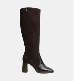 Marron foncé et marron foncé