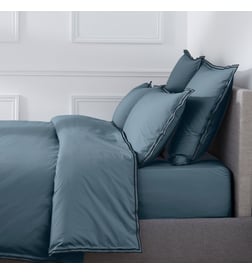 Bleu foncé