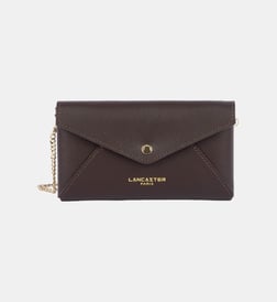 Marron foncé