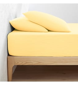 Jaune pâle