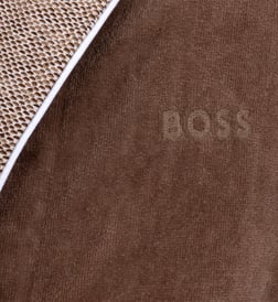 Beige foncé