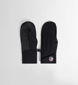 Noir foncé