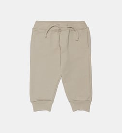 Gris moyen
