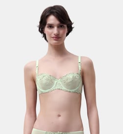Green powder