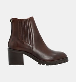 Marron foncé
