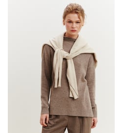 Beige moyen
