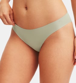 Tea green