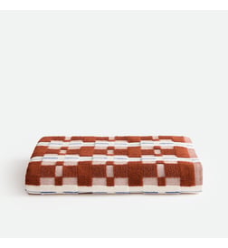 Caramel et écru