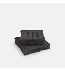 Gris foncé