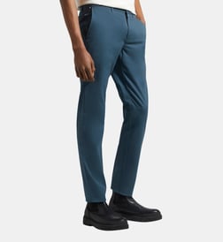 Bleu foncé