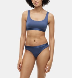 Bleu foncé