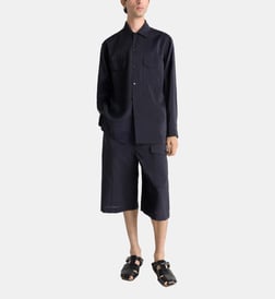 Gris foncé