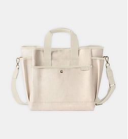 Beige et blanc
