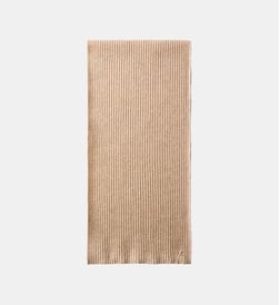 Beige moyen