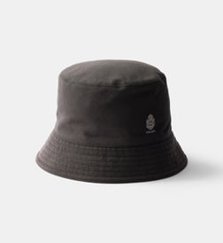 Gris noir
