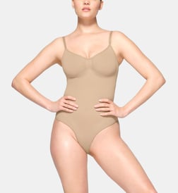 Beige moyen