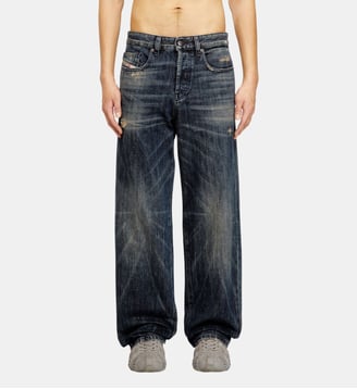 Relaxed Jeans Low Waist 2001 D-Macro Diesel