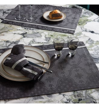 Serviette de table Armoiries 100% lin - Le Jacquard Francais - Gris