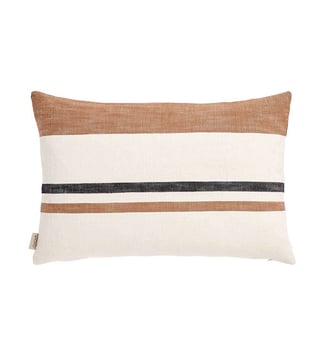 Coussin long en coton à rayures OYOY