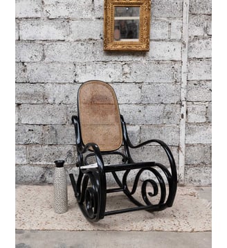 Rocking-chair en cannage Alibert N°92- Produit chiné - Debongout - Beige
