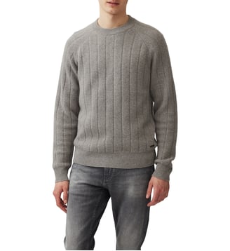 Pull tressé en laine épaisse à col rond Arrow River - Rodd & Gunn - Grey marle