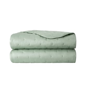Couvre lit en satin Yves Delorme