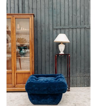Pouf en velours bleu Jean-Philippe N°93- Produit chiné - Debongout - Bleu