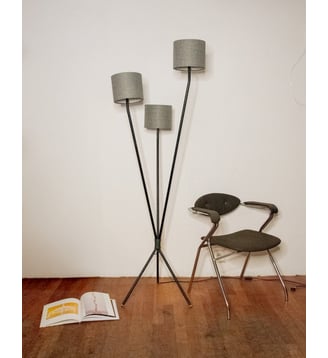 Lampadaire tripode en métal Julien N°228- Produit chiné - Debongout - Noir